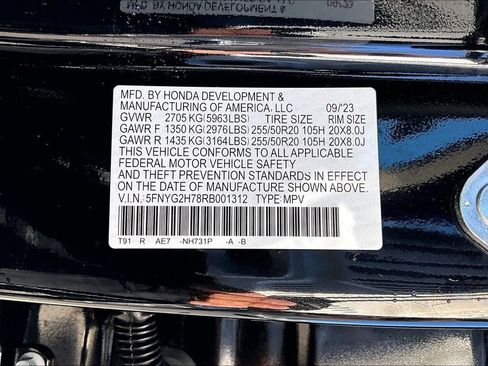 Used 2024 Honda Pilot Touring image 16