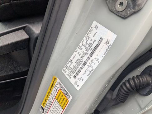 Used 2021 Ford Ranger Lariat w/ Technology Package image 33