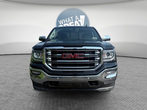 Used 2018 GMC Sierra 1500 SLT w/ SLT Premium Package AWD/4WD image 9