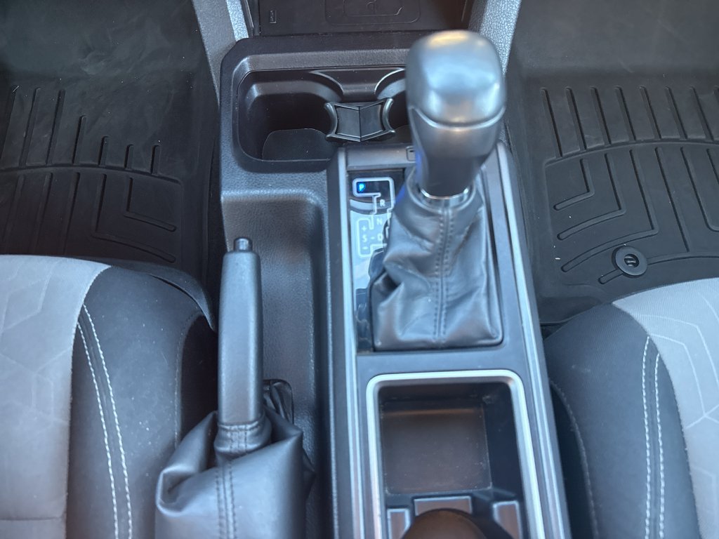 Used 2023 Toyota Tacoma TRD Off-Road w/ Technology Package AWD/4WD image 22