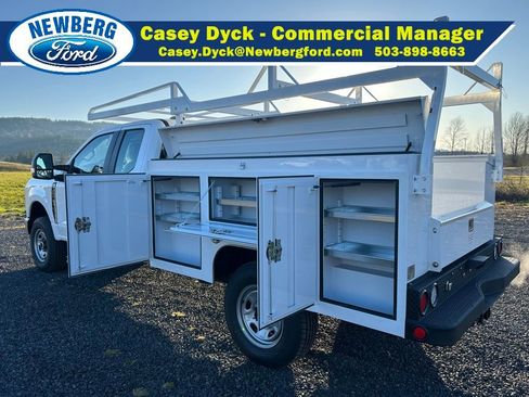 New 2026 Ford F250 XL w/ XL Chrome Package image 9