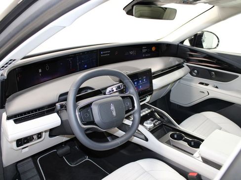 New 2026 Lincoln Nautilus Reserve image 23