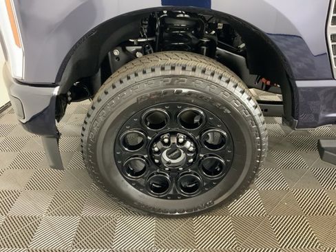 New 2025 Ford F250 XLT w/ Black Appearance Package image 30
