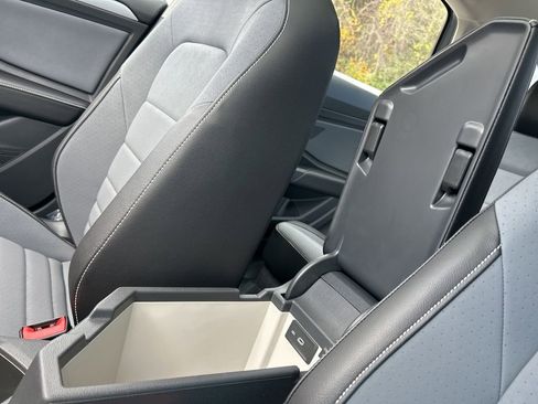 New 2026 Volkswagen Jetta SE image 38