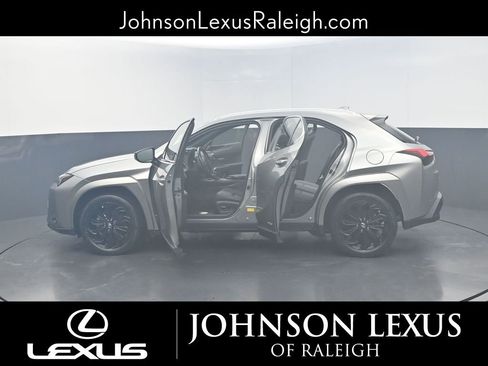 Certified 2022 Lexus UX 250h w/ Premium Package image 27