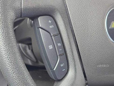 Used 2025 Chevrolet Express 2500 Extended w/ Driver Convenience Package RWD image 38