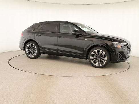 New 2026 Audi Q8 Premium Plus image 9
