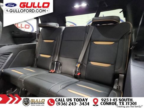 Used 2021 GMC Yukon AT4 w/ Technology Package image 15