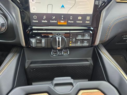 Used 2023 RAM 1500 Limited w/ Trailer Tow Group image 31