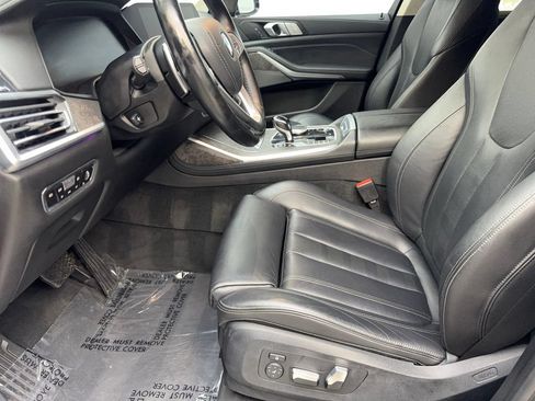 Used 2020 BMW X7 xDrive40i w/ Premium Package AWD/4WD image 27