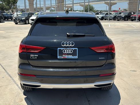 Used 2020 Audi Q3 2.0T Premium AWD/4WD image 6