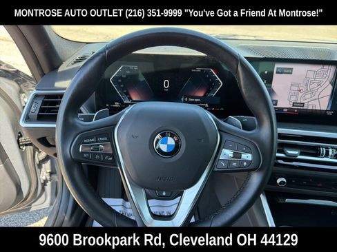 Used 2023 BMW 330i xDrive Sedan AWD/4WD image 12