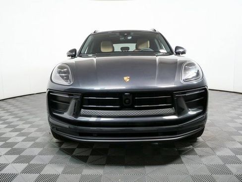 New 2026 Porsche Macan AWD/4WD image 36