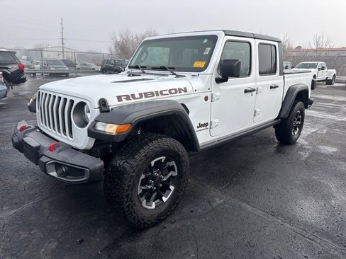 Used 2020 Jeep Gladiator Rubicon image 2