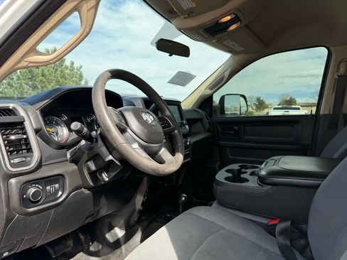 Used 2019 RAM 3500 Tradesman w/ Max Tow Package image 14