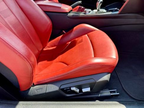 Used 2018 BMW M4 Coupe RWD image 24