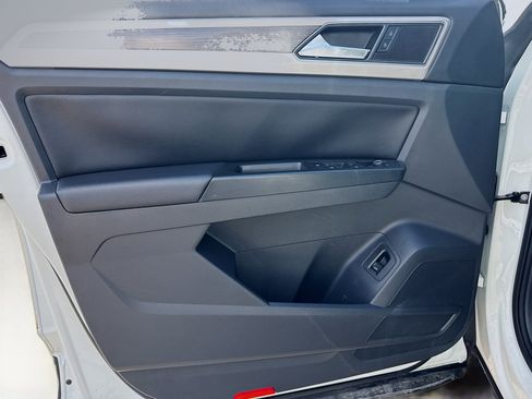 Used 2019 Volkswagen Atlas SE image 23