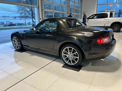 Used 2011 MAZDA MX-5 Miata Grand Touring image 11