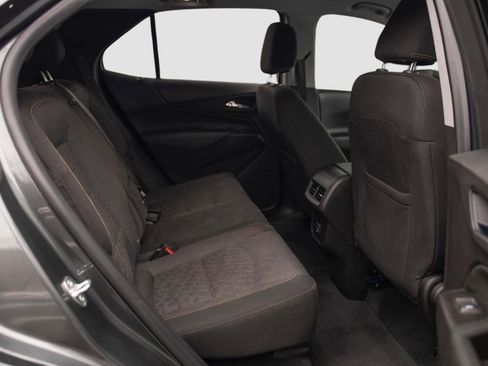 Used 2021 Chevrolet Equinox LT image 14