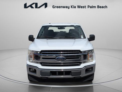 Used 2018 Ford F150 XLT image 3