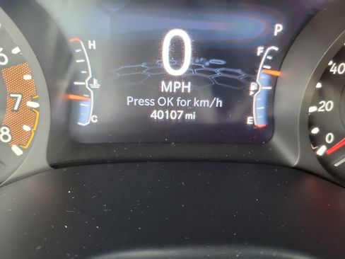 Used 2023 Jeep Compass Sport image 30