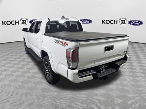 Used 2023 Toyota Tacoma TRD Sport w/ Technology Package AWD/4WD image 6