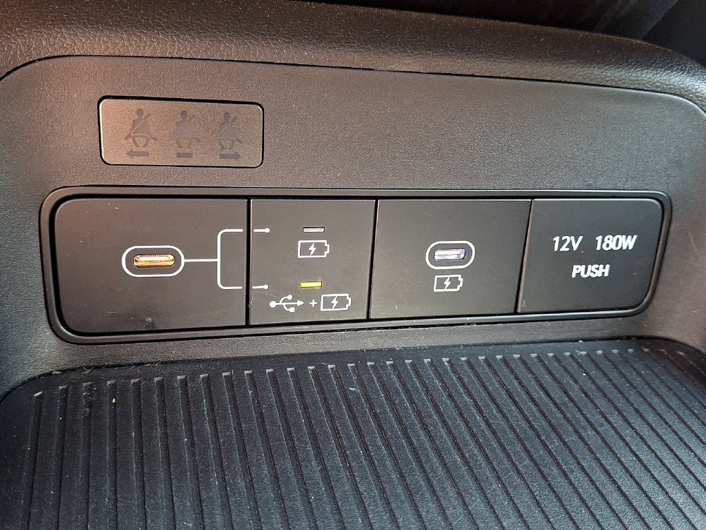 Certified 2024 Hyundai Kona SEL AWD/4WD image 24