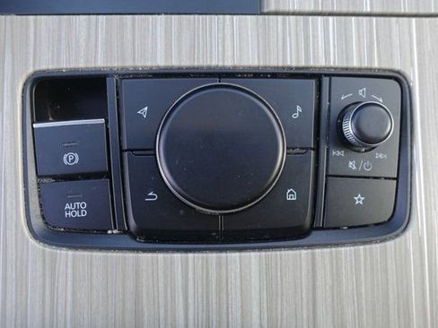 Used 2024 MAZDA CX-90 Plug-In Hybrid w/ Premium Pkg AWD/4WD image 21