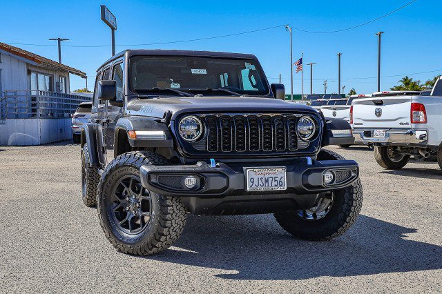 Used 2024 Jeep Wrangler Unlimited AWD/4WD image 1