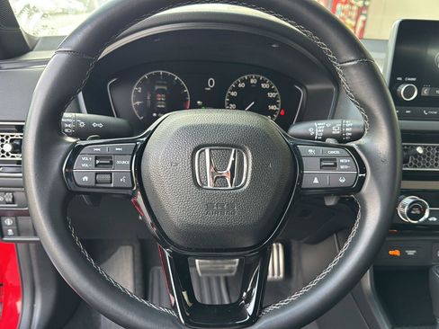 Used 2023 Honda Civic Sport image 16