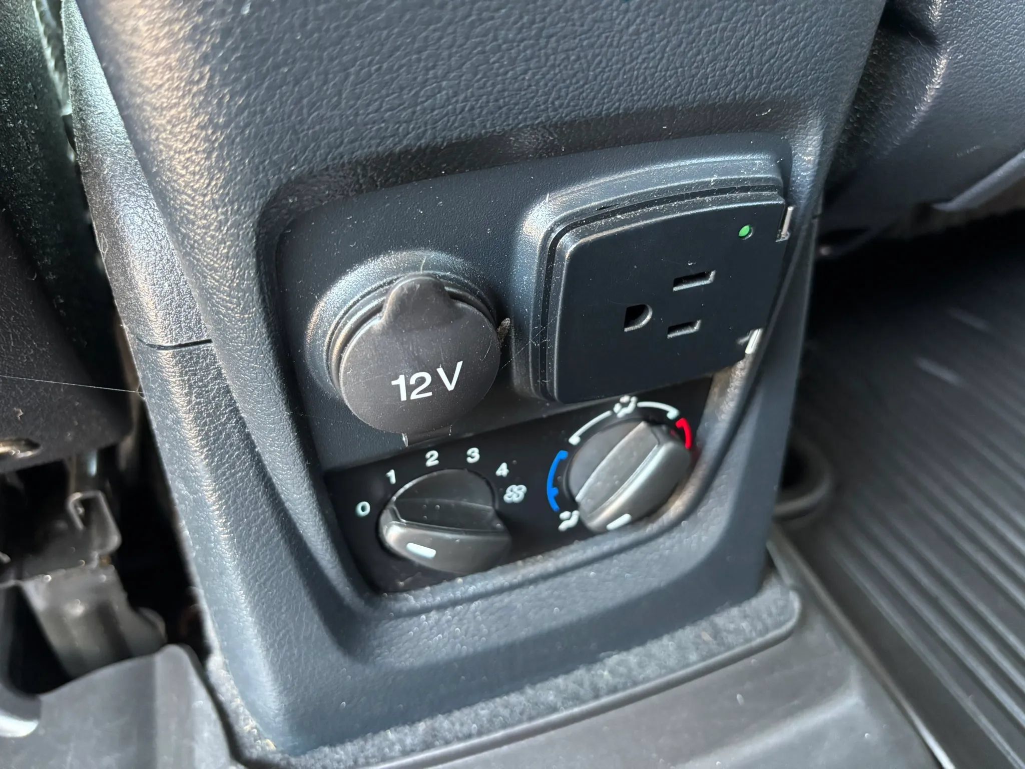 Used 2019 Ford Transit Connect XL FWD image 44