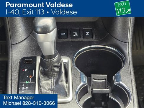 Used 2019 Toyota Highlander AWD V6 image 19