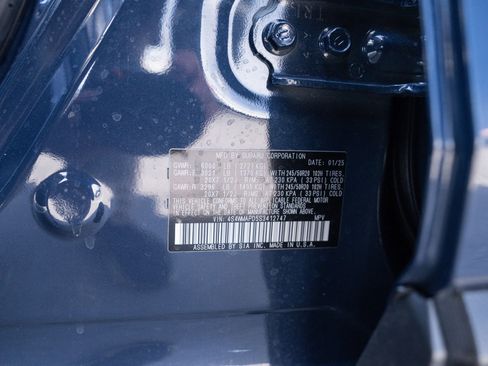 Used 2025 Subaru Ascent Limited w/ Popular Package #2 image 42