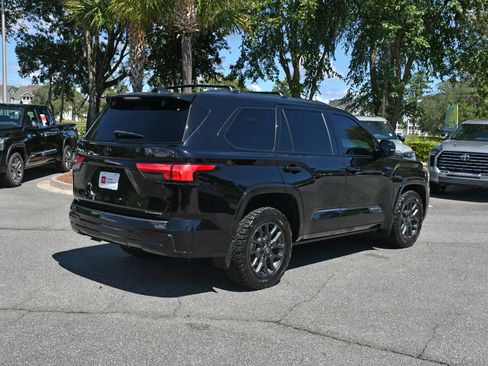 Certified 2025 Toyota Sequoia Platinum AWD/4WD image 4