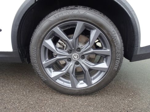 Used 2024 Acura MDX A-Spec image 3