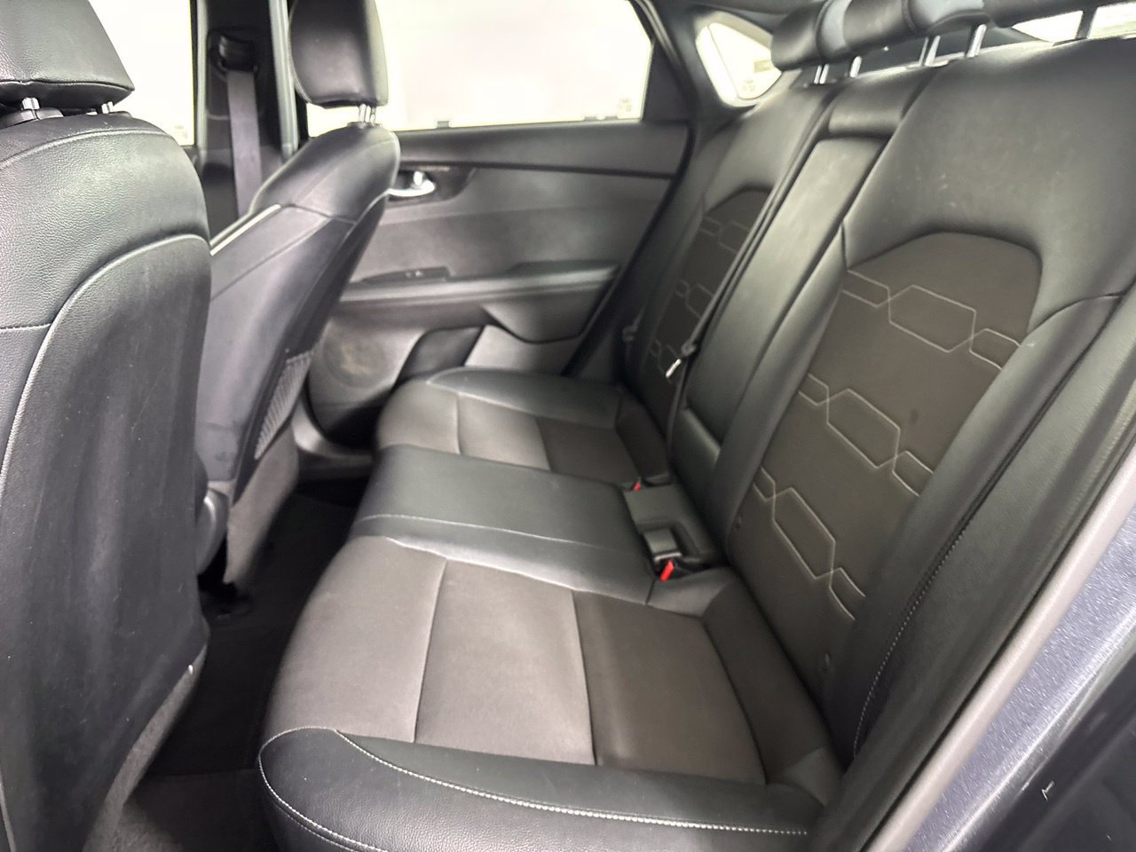 Used 2024 Kia Forte GT-Line w/ GT-Line Premium Package FWD image 25