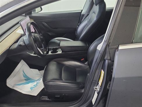 Used 2019 Tesla Model 3 Long Range image 5