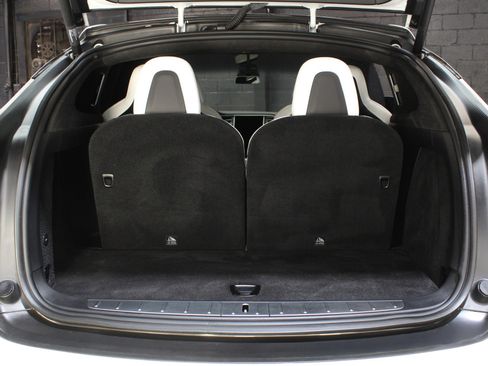 Used 2017 Tesla Model X 100D image 84