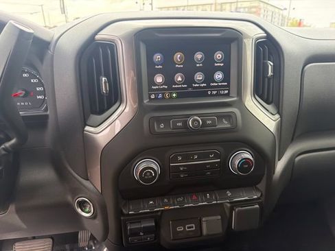 Used 2025 Chevrolet Silverado 1500 Custom Trail Boss w/ LPO, Dark Essentials Package AWD/4WD image 24