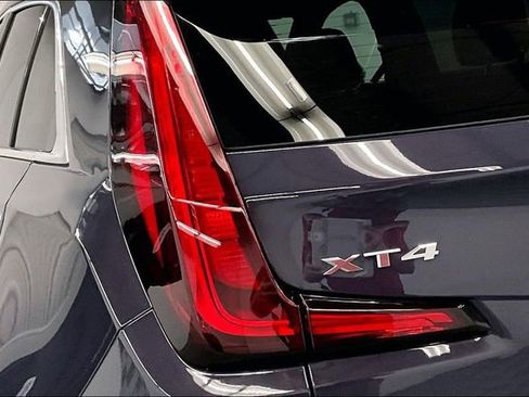 Used 2024 Cadillac XT4 Premium Luxury FWD image 34