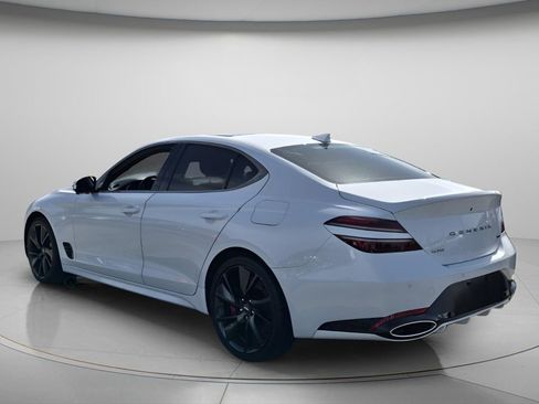 Used 2023 Genesis G70 3.3T w/ Sport Prestige Package RWD image 7