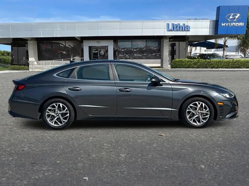 Used 2023 Hyundai Sonata SEL w/ Convenience Package image 9