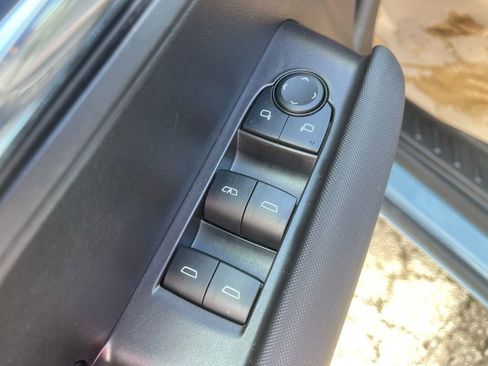 New 2025 Chevrolet Colorado Z71 w/ Z71 Convenience Package 2 AWD/4WD image 10