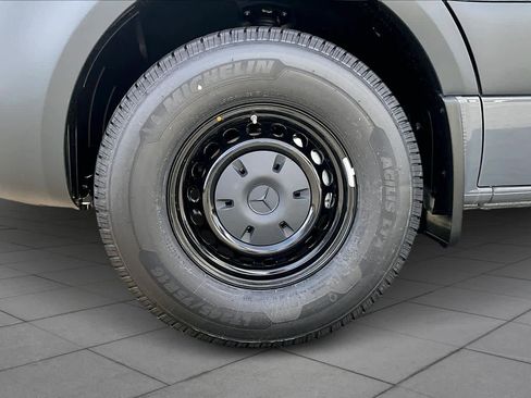 New 2025 Mercedes-Benz Sprinter 2500 image 16