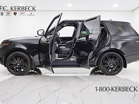 Used 2020 Land Rover Range Rover HSE image 4