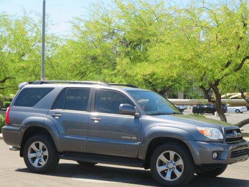 Used 2008 Toyota 4Runner Limited image 4