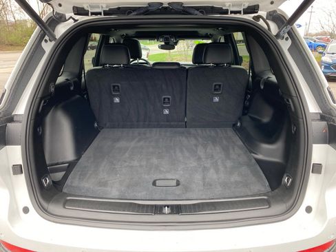 Used 2023 Jeep Grand Cherokee Altitude image 24