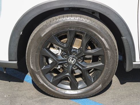 Used 2025 Honda HR-V Sport image 13