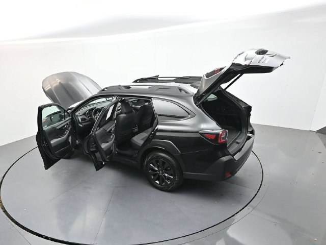 Used 2023 Subaru Outback Onyx Edition AWD/4WD image 28