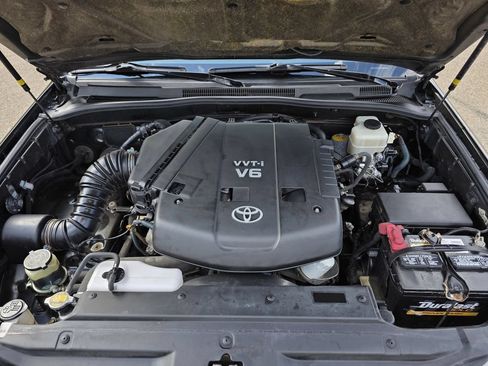 Used 2007 Toyota 4Runner Limited AWD/4WD image 37
